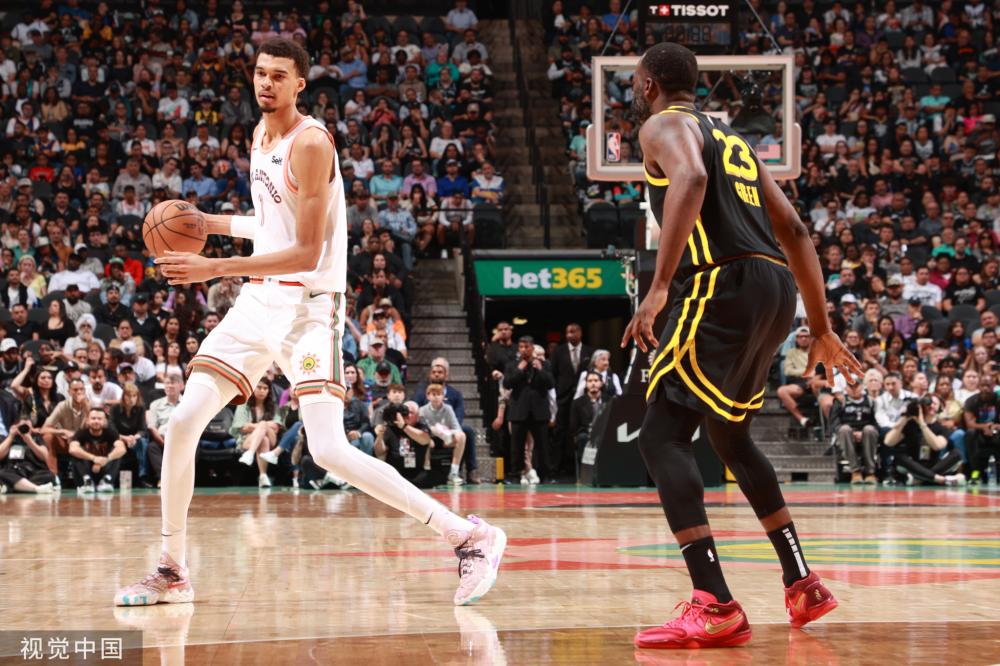 来更多的惊 来更多的惊